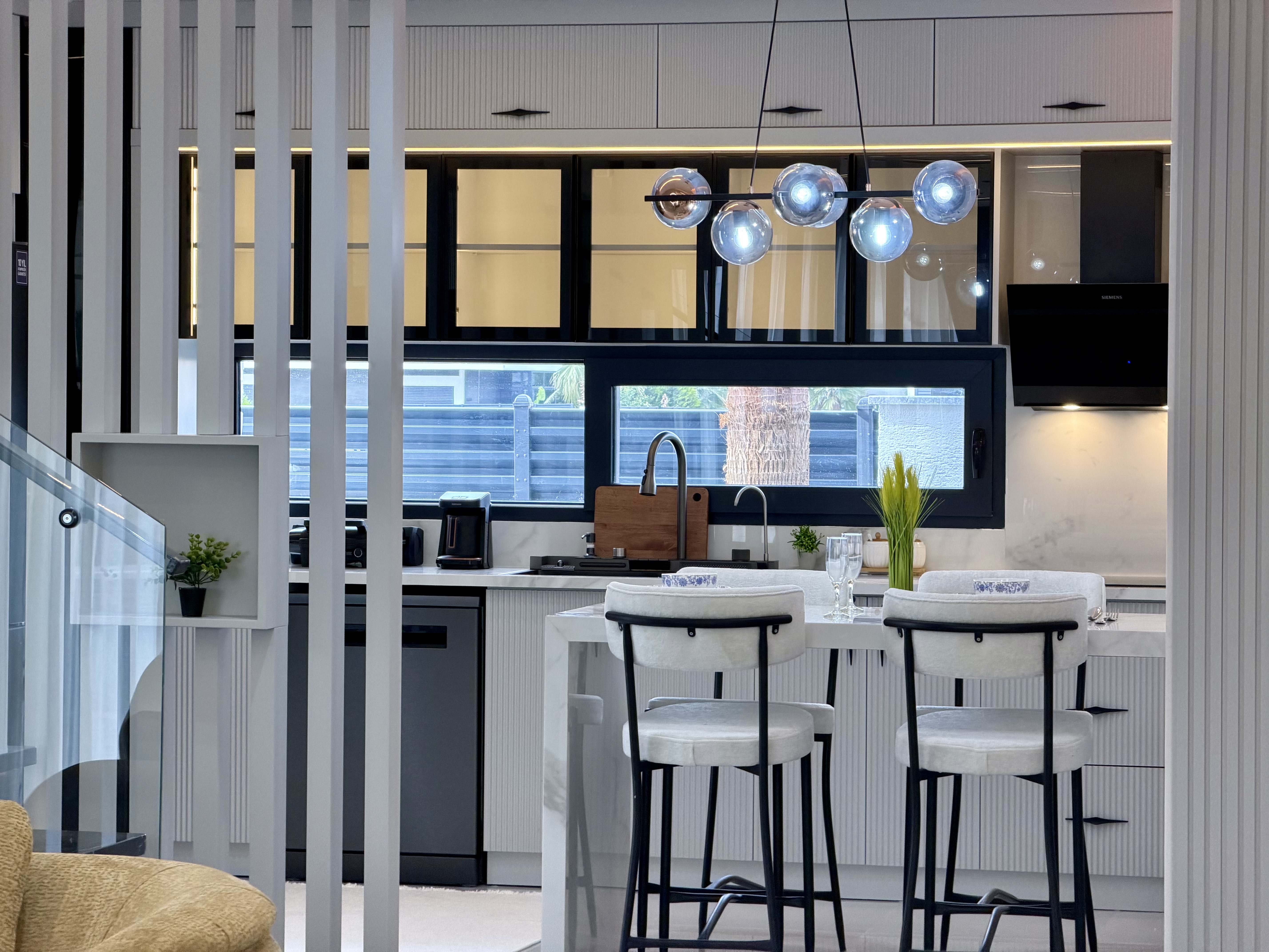  DİDİM EFELER’DE ANAHTAR TESLİM LÜKS YAŞAM! ÖZEL HAVUZLU 3+1 VİLLA