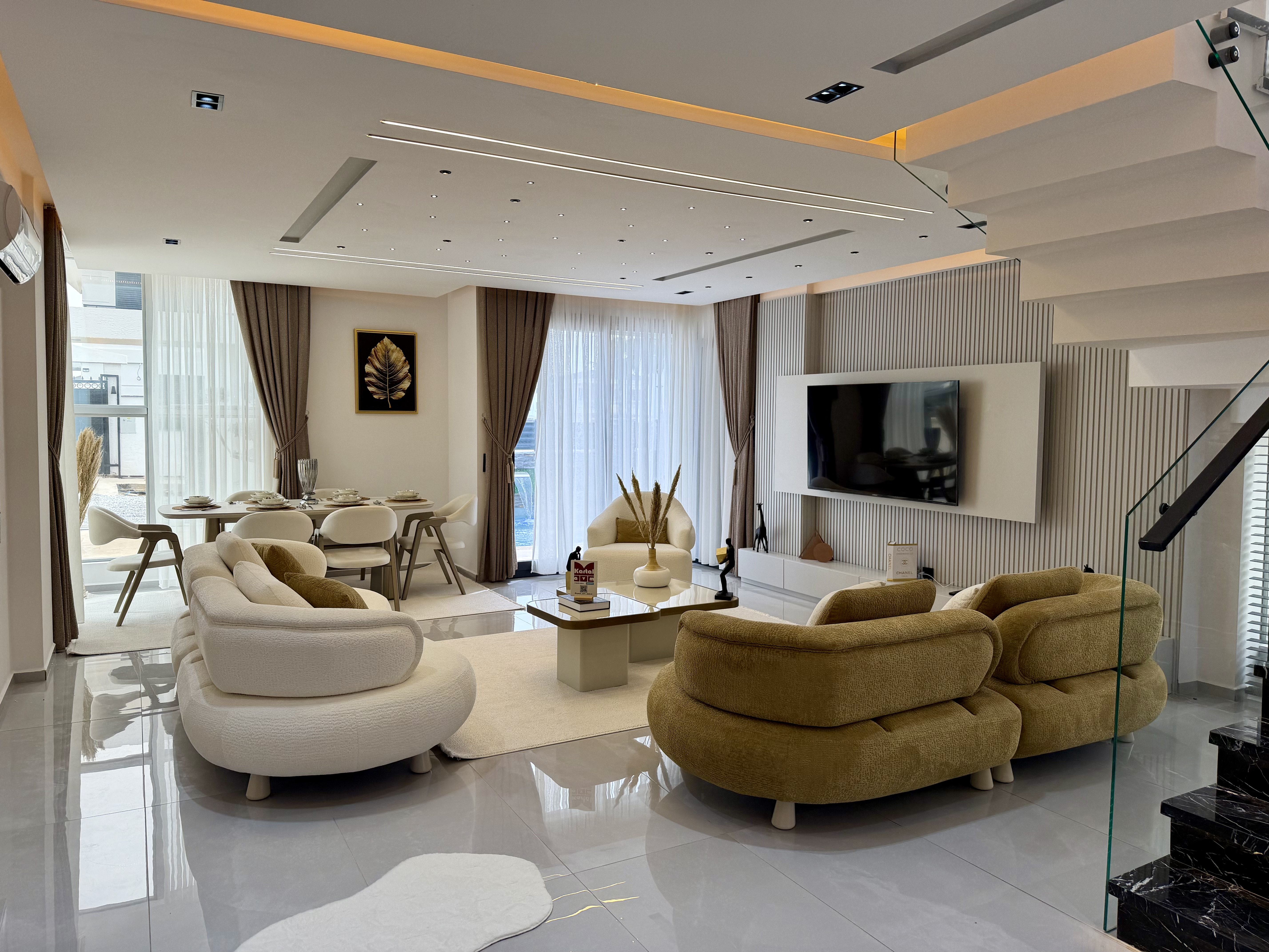  DİDİM EFELER’DE ANAHTAR TESLİM LÜKS YAŞAM! ÖZEL HAVUZLU 3+1 VİLLA