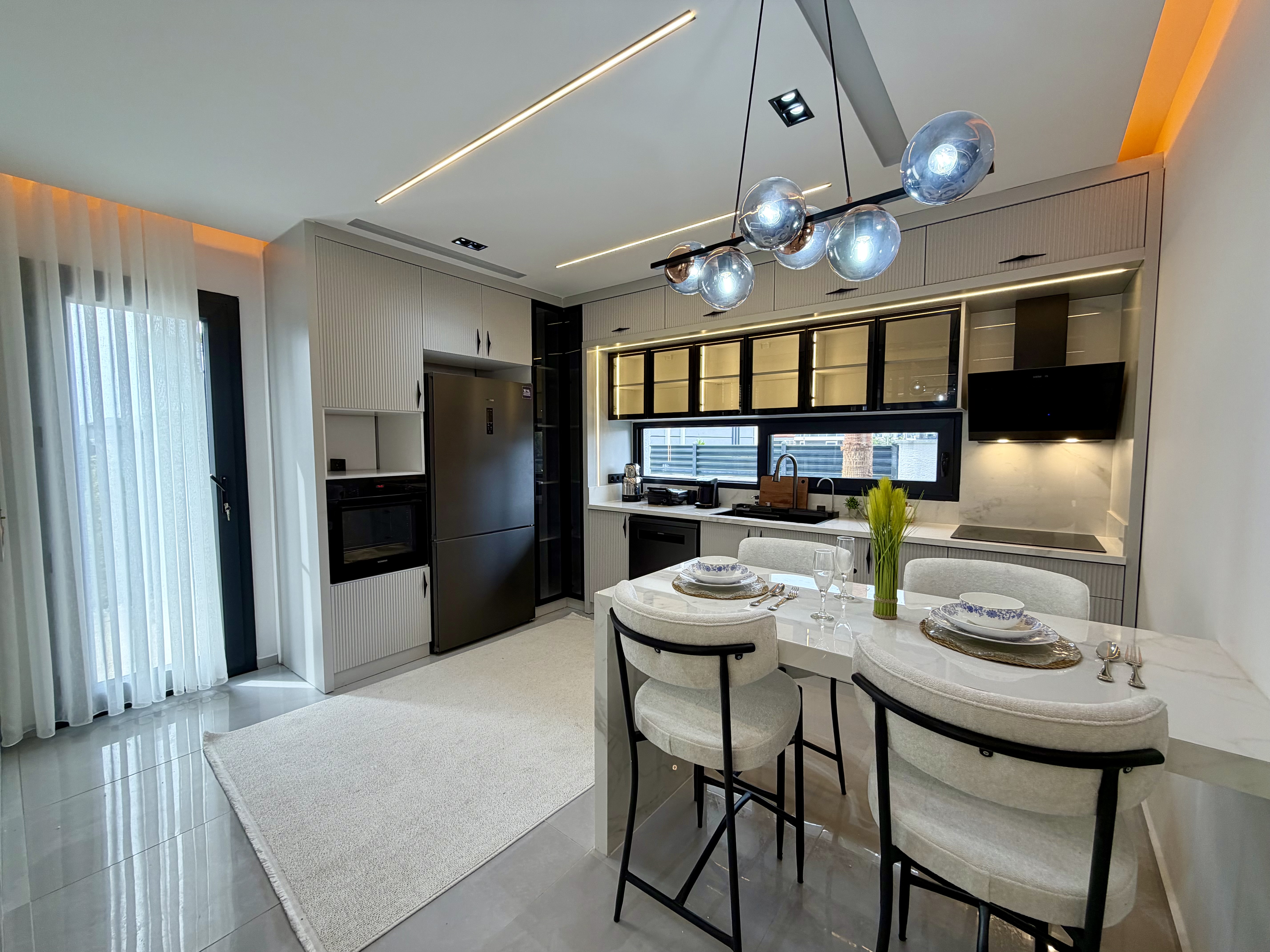  DİDİM EFELER’DE ANAHTAR TESLİM LÜKS YAŞAM! ÖZEL HAVUZLU 3+1 VİLLA