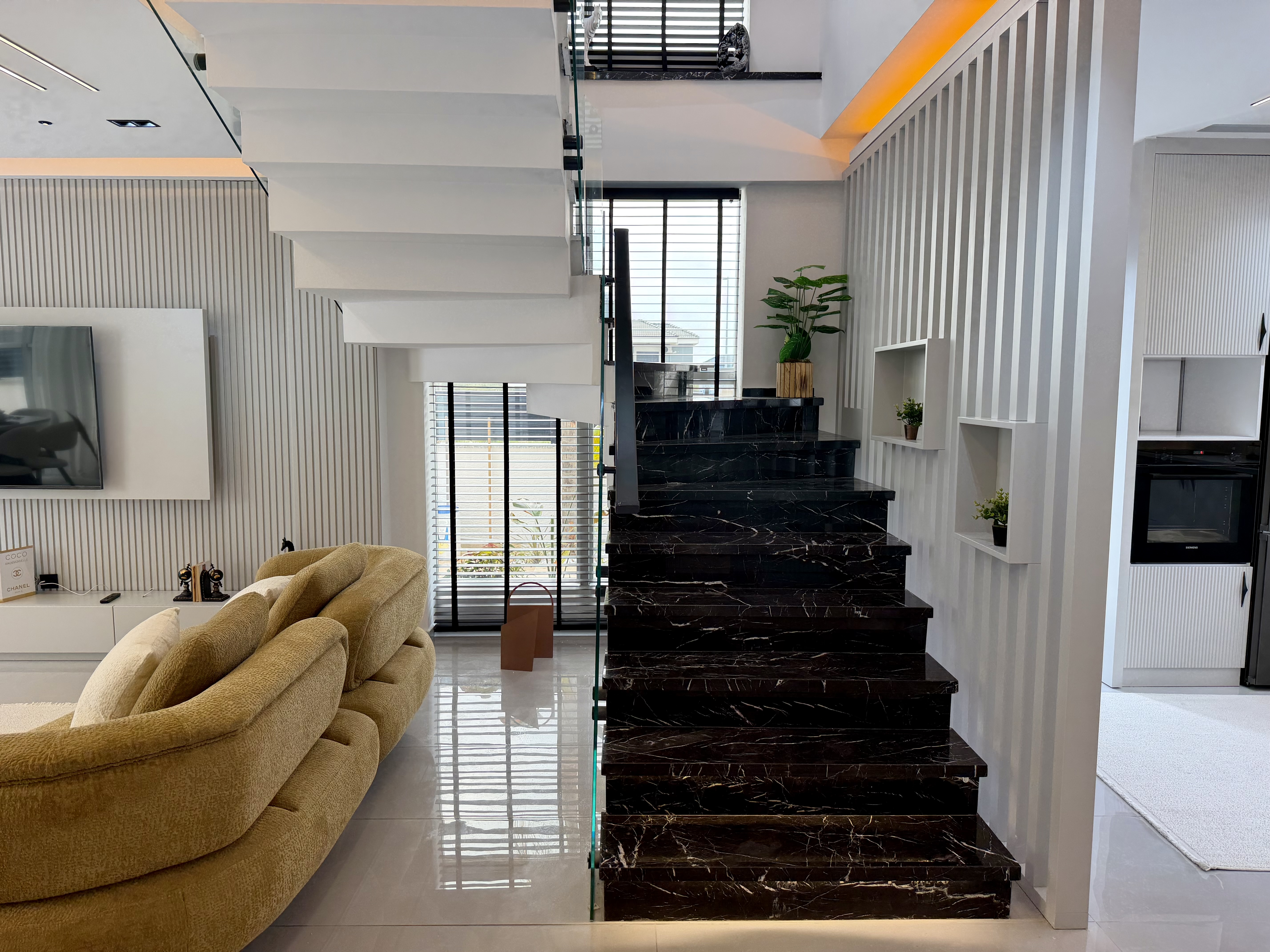  DİDİM EFELER’DE ANAHTAR TESLİM LÜKS YAŞAM! ÖZEL HAVUZLU 3+1 VİLLA