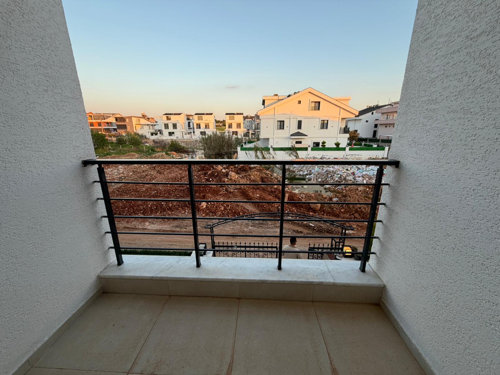 DİDİM’de DENİZ MANZARASI + KALİTE + KONUM = KAÇIRILMAYACAK VİLLA!