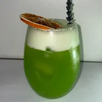 Ekşi(yeşil elma-limon meyveleri)