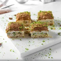 Sade Terayağlı Fıstıklı Soğuk Baklava